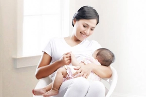 Bạn có thể mất 3% đến 5% khối lượng xương khi cho con bú