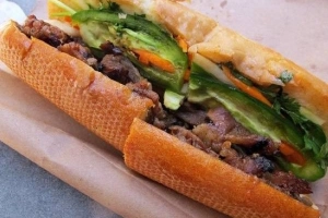 Bánh mì Việt Nam tiếp tục đứng đầu danh sách 20 món ngon thế giới