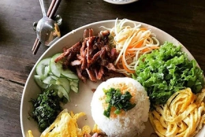 Bảy món ăn nổi tiếng có tên độc, lạ ở Việt Nam