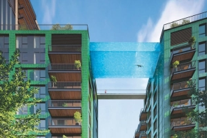 Bể bơi Sky Pool ở Anh trên trời bị yêu cầu đóng cửa