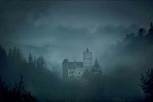 Bên trong lâu đài có thật của Bá tước Dracula