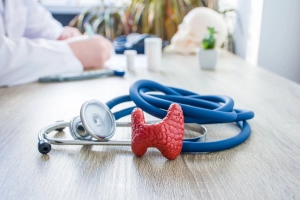 Bị bệnh suy giáp có chữa khỏi được không?