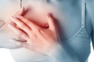 Bị nang vú có nguy hiểm không?