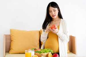 Bị nhân xơ tử cung khi mang thai nên ăn gì?