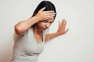 Bị rối loạn tiền đình có sốt không?