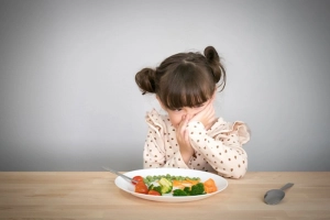 Biếng ăn tâm lý ở trẻ em điều trị như thế nào?