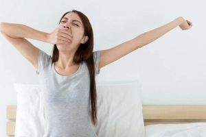 Buồn ngủ nhiều có phải dấu hiệu mang thai?