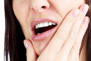 Các triệu chứng uốn ván ở người lớn
