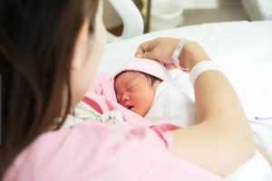 Các yếu tố làm giảm tiết sữa mẹ