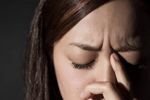 Cách chữa đau đầu kinh niên