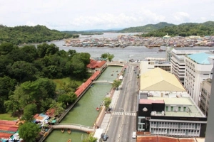 Cách khám phá Brunei như dân bản địa