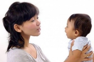 Cách kích thích giao tiếp sớm cho trẻ nhỏ