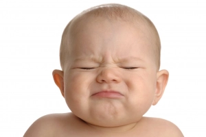 Cách massage cho trẻ bị táo bón