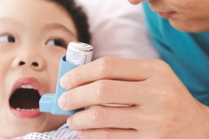 Cách trị hen suyễn tại nhà cho bé