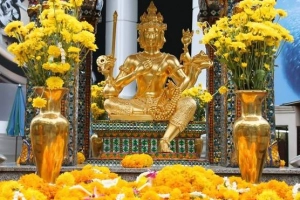 Cận cảnh ngôi đền Erawan gần nơi bị đánh bom ở Bangkok