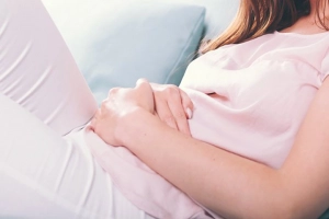 Cẩn trọng: Các dấu hiệu nhận biết sớm mang thai ngoài tử cung