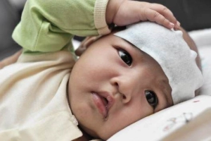 Cảnh giác khi trẻ sốt không rõ nguyên nhân