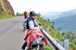 Chàng trai Mỹ 5 tháng rong ruổi khắp Đông Nam Á