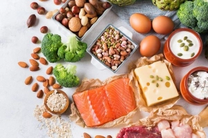 Chế độ ăn uống để vết thương mau lành