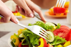 Chế độ dinh dưỡng sau khi tán sỏi thận