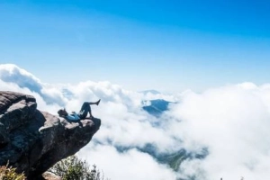Chinh phục núi Pha Luông ngắm mây bồng bềnh