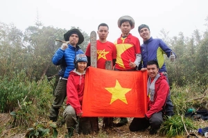 Chinh phục Pu Si Lung - nóc nhà vùng biên giới