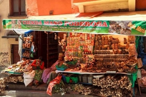 Chợ phù thủy độc đáo ở Bolivia