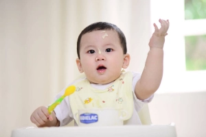 Có phải đồ ăn nhạt là tốt nhất cho trẻ sơ sinh?