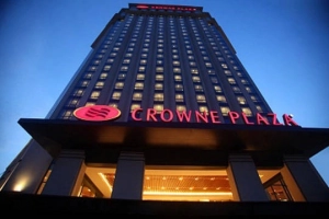 Crowne Plaza West Hanoi: Khách sạn hạng sang hàng đầu Việt Nam