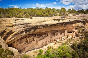 Cung điện Cliff Palace xây trong vách đá độc đáo ở Mỹ