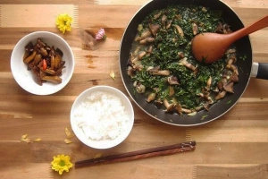 Đặc sản nấm mối chỉ có vào mùa mưa ở miền Tây