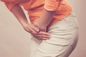 Đau bụng dưới, tiểu rắt kèm tiểu khó là dấu hiệu bệnh gì?