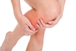 Đau nhức chân tay khi sốt siêu vi nên làm gì?