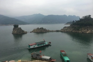 Đền Bà chúa Thác Bờ - “Hạ Long trên cao” nhất định phải đến một lần