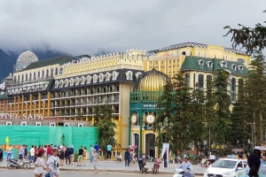Đến Sapa check in cực chất với tòa nhà Sun Plaza tựa như đường phố châu Âu
