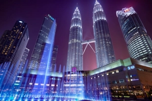 Đi Kuala Lumpur cẩn thận &#8216;sa ngã&#8217; ở các trung tâm thương mại mùa sale