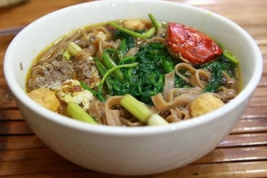 Địa điểm ăn uống khi đến du lịch Hải Phòng