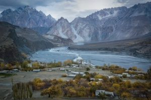 Du khách Việt được quân đội hộ tống khi đi chơi ở Pakistan