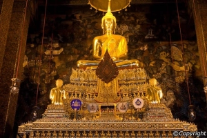 Du lịch Bangkok khám phá top 10 ngôi chùa đẹp ngất ngây