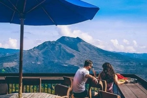 Du lịch độc thân: Top 8 điểm du lịch có khả năng giúp bạn thoát ‘ế’