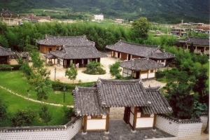 Du lịch Hàn Quốc ghé Changwon - thành phố của nhiều sắc màu nghệ thuật
