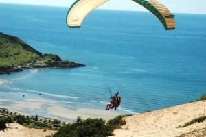 Du lịch Phan Thiết hấp dẫn với những trò chơi cảm giác mạnh