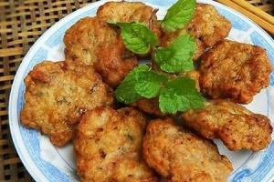 Du lịch Quảng Ninh thưởng thức 10 món đặc sản &#8216;hồn xiêu phách lạc&#8217;