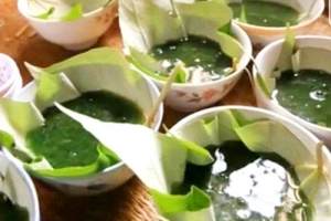 Du lịch Quảng Trị thưởng thức bánh rong biển dân dã