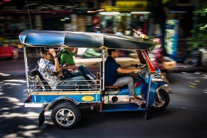 Du lịch Thái Lan khám phá tất tần tật về xe tuk tuk