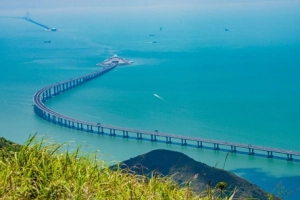 Du ngoạn trên cây cầu vượt biển dài nhất thế giới như thế nào?