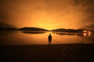 Đường đi cắm trại bên cây &#8216;cô đơn&#8217; ở Đà Lạt