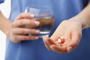 F0 tự điều trị tại nhà dùng thuốc và chăm sóc theo hướng dẫn của Bộ Y tế