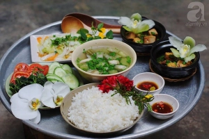 Giữa Sài Gòn xô bồ, vẫn có một nơi bạn có thể tĩnh tâm với đồ ăn, thức uống &#8220;đơm hoa&#8221;