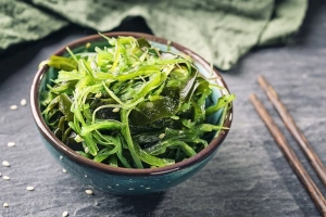 Hải tảo có tác dụng như thế nào trong điều trị bệnh tuyến giáp?